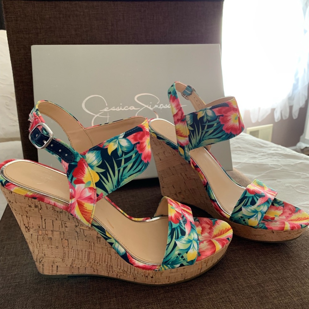 Jessica Simpson wedge strappy sandal. 8.5